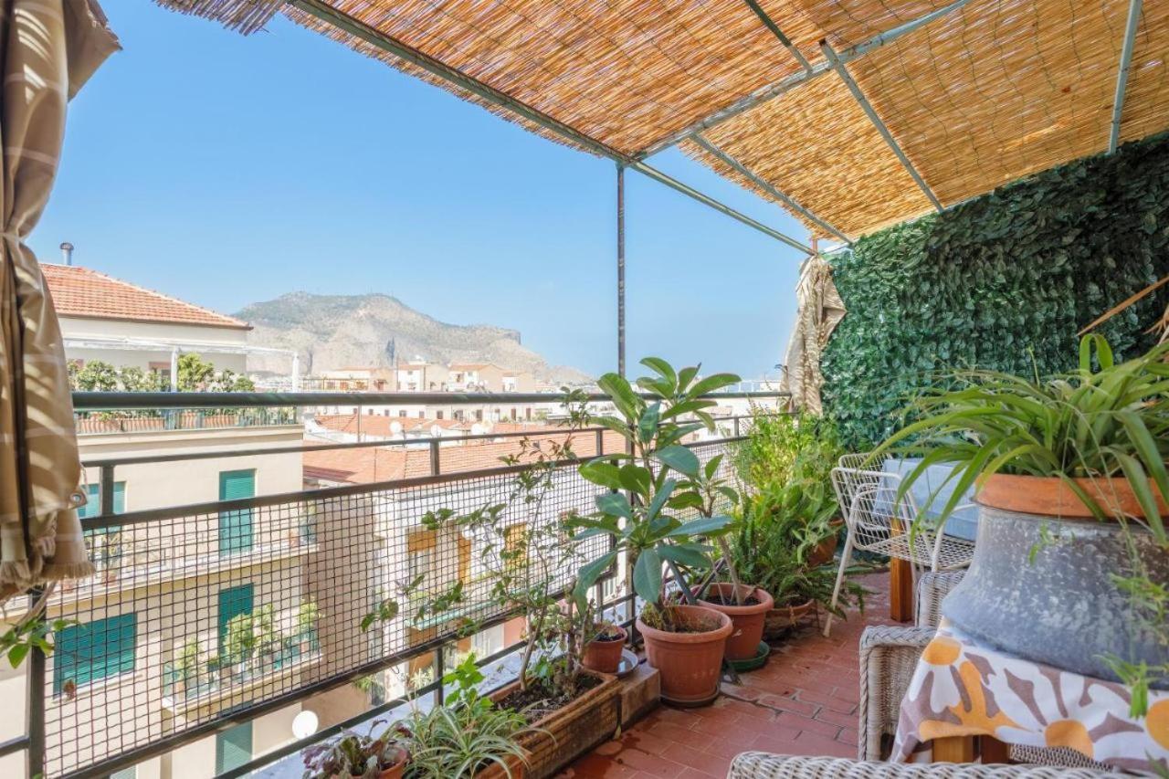Artists Penthouse Apartment ปาแลร์โม ภายนอก รูปภาพ